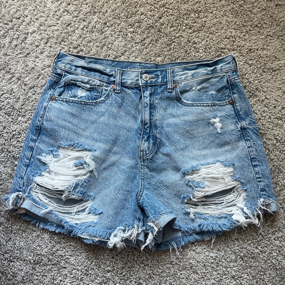 American Eagle Mom Short